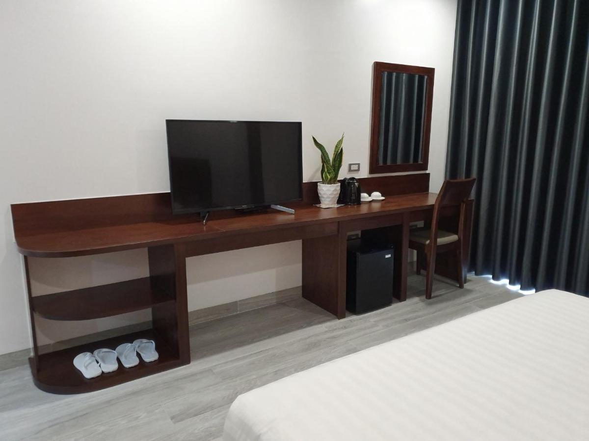 Ha Long Bay Tuan Chau Hotel Exteriör bild