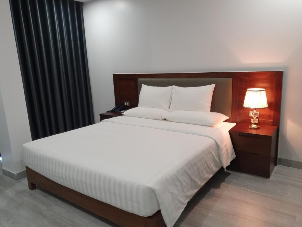Ha Long Bay Tuan Chau Hotel Exteriör bild