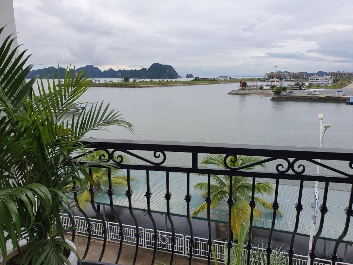 Ha Long Bay Tuan Chau Hotel Exteriör bild