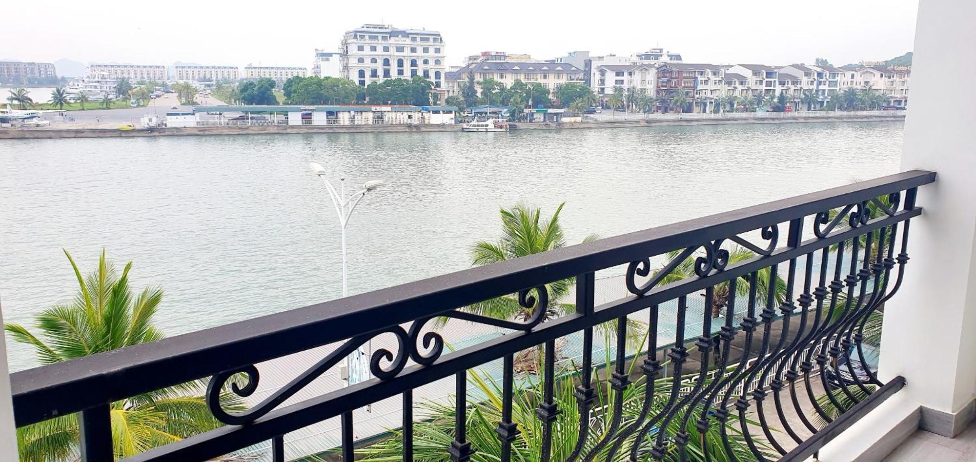 Ha Long Bay Tuan Chau Hotel Exteriör bild